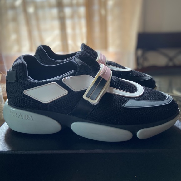 PRADA cloudbust - Picture 2 of 4